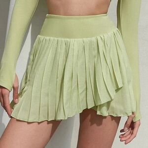 Wiskii Asymmetrical Pleated Skirt, Sz S